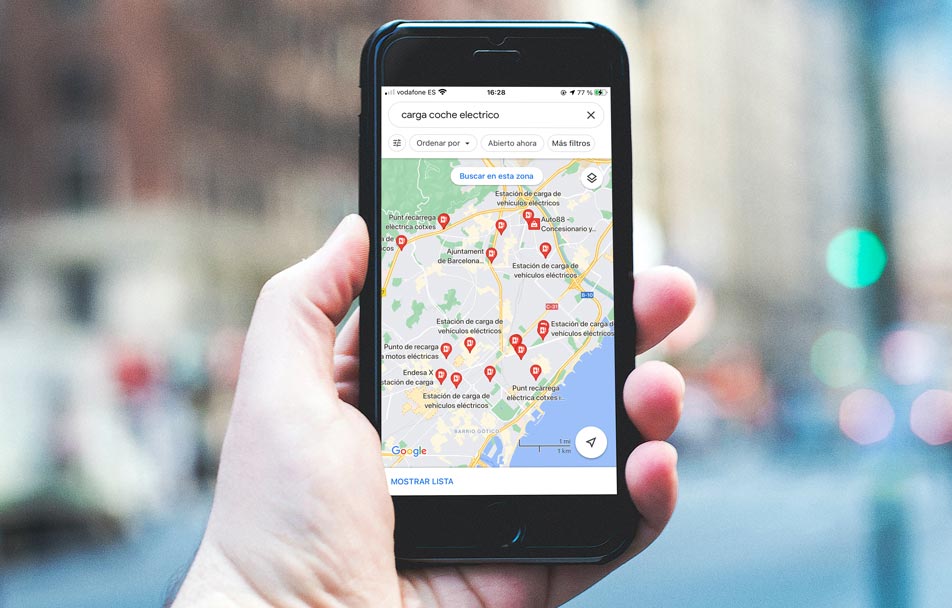 Puntos de recarga en Barcelona | QUADIS Moto Store